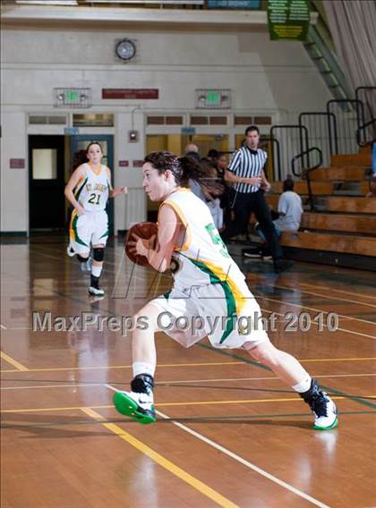 Thumbnail 3 in St. Joseph vs. Newbury Park (Santa Barbara Tournament of Champions) photogallery.