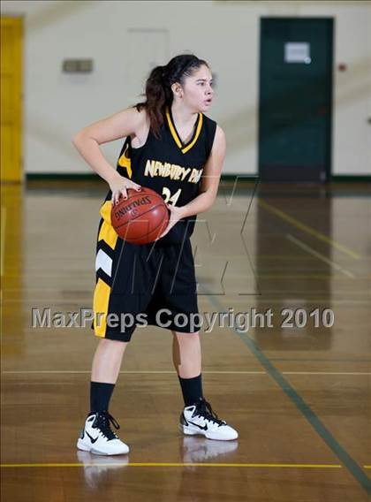 Thumbnail 2 in St. Joseph vs. Newbury Park (Santa Barbara Tournament of Champions) photogallery.
