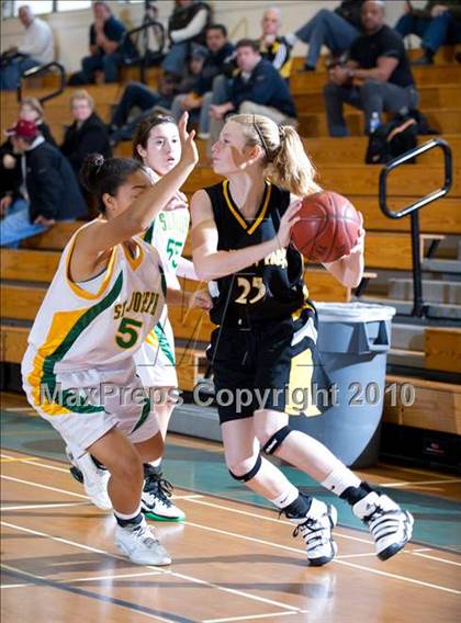 Thumbnail 2 in St. Joseph vs. Newbury Park (Santa Barbara Tournament of Champions) photogallery.
