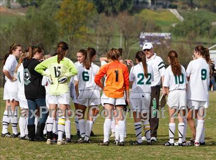 Thumbnail 2 in La Reina vs Oak Park  photogallery.