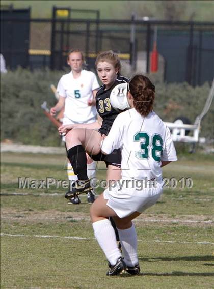 Thumbnail 3 in La Reina vs Oak Park  photogallery.