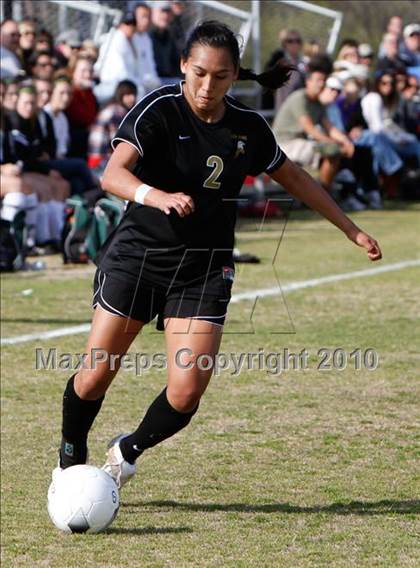Thumbnail 3 in La Reina vs Oak Park  photogallery.