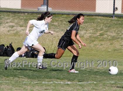 Thumbnail 1 in La Reina vs Oak Park  photogallery.