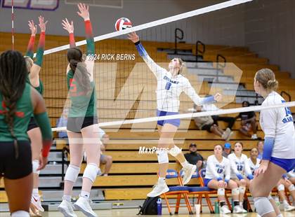 Thumbnail 2 in Grand Oaks vs The Woodlands photogallery.