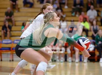 Thumbnail 3 in Grand Oaks vs The Woodlands photogallery.