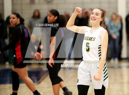 Thumbnail 3 in San Ramon Valley vs. San Leandro (CIF NCS D1 Final) photogallery.
