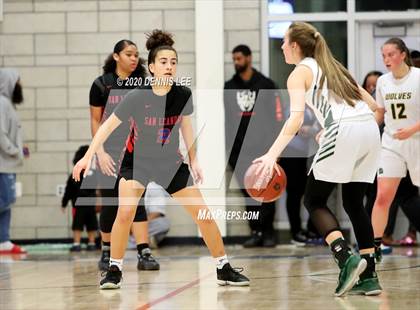 Thumbnail 1 in San Ramon Valley vs. San Leandro (CIF NCS D1 Final) photogallery.