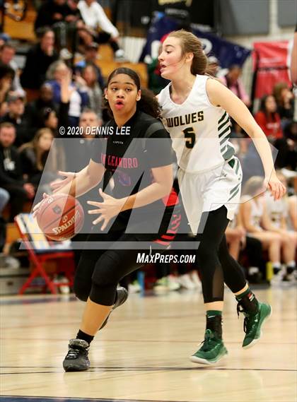 Thumbnail 1 in San Ramon Valley vs. San Leandro (CIF NCS D1 Final) photogallery.