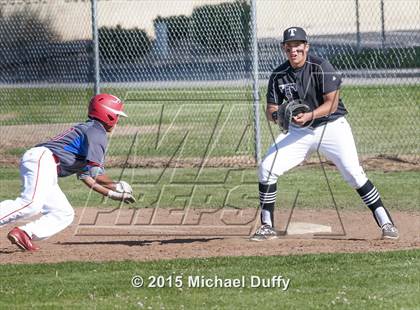 Thumbnail 2 in East Bakersfield @ Tehachapi photogallery.