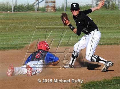 Thumbnail 3 in East Bakersfield @ Tehachapi photogallery.