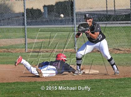 Thumbnail 3 in East Bakersfield @ Tehachapi photogallery.