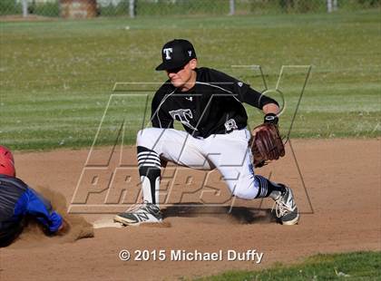 Thumbnail 2 in East Bakersfield @ Tehachapi photogallery.