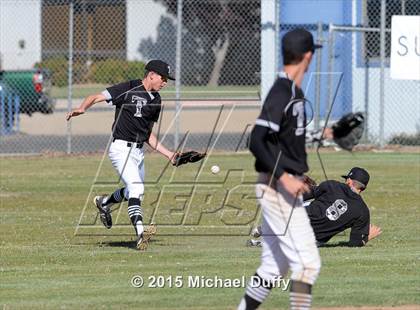 Thumbnail 3 in East Bakersfield @ Tehachapi photogallery.