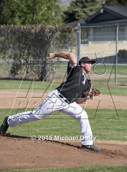 Thumbnail 2 in East Bakersfield @ Tehachapi photogallery.