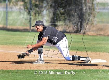 Thumbnail 2 in East Bakersfield @ Tehachapi photogallery.