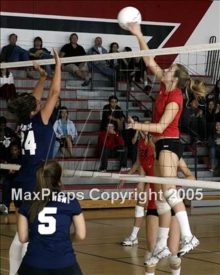 Thumbnail 3 in Warren @ Lakewood (Section Playoffs) photogallery.
