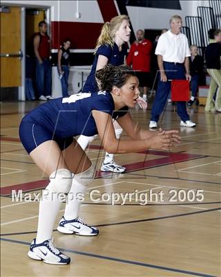 Thumbnail 1 in Warren @ Lakewood (Section Playoffs) photogallery.