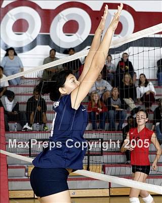 Thumbnail 2 in Warren @ Lakewood (Section Playoffs) photogallery.