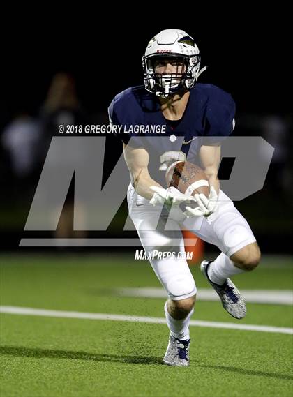 Thumbnail 3 in Carroll vs Keller photogallery.