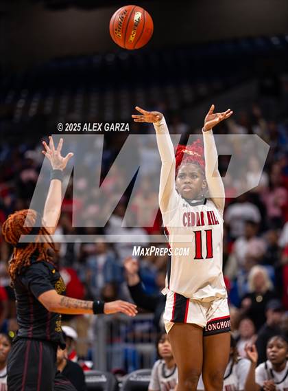 Thumbnail 1 in Summer Creek vs. Cedar Hill (UIL 6A Basketball Division I Final) photogallery.