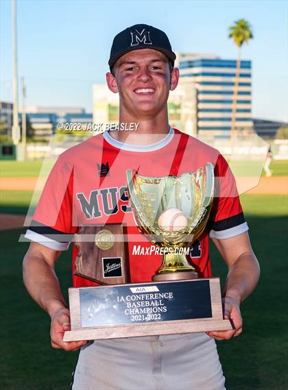 Thumbnail 3 in Mogollon vs Bagdad (AIA 1A State Final - Awards) photogallery.