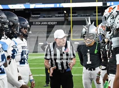 Thumbnail 2 in Canyon Springs vs Mojave (NIAA 4A Final) photogallery.