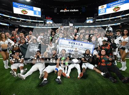 Thumbnail 2 in Canyon Springs vs Mojave (NIAA 4A Final) photogallery.