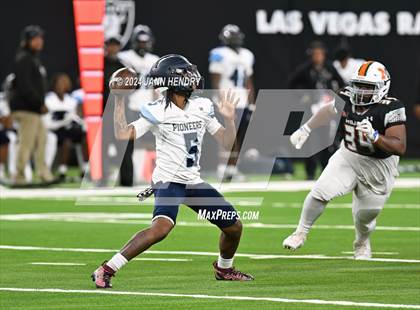 Thumbnail 1 in Canyon Springs vs Mojave (NIAA 4A Final) photogallery.
