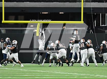 Thumbnail 1 in Canyon Springs vs Mojave (NIAA 4A Final) photogallery.