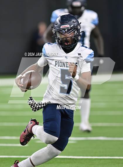 Thumbnail 2 in Canyon Springs vs Mojave (NIAA 4A Final) photogallery.
