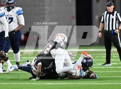 Thumbnail 2 in Canyon Springs vs Mojave (NIAA 4A Final) photogallery.