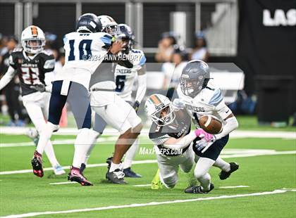 Thumbnail 1 in Canyon Springs vs Mojave (NIAA 4A Final) photogallery.