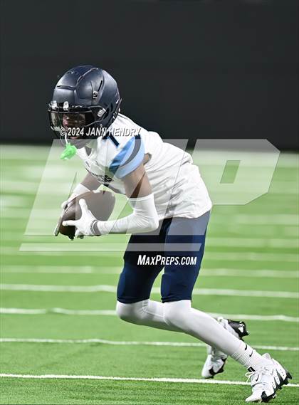 Thumbnail 1 in Canyon Springs vs Mojave (NIAA 4A Final) photogallery.