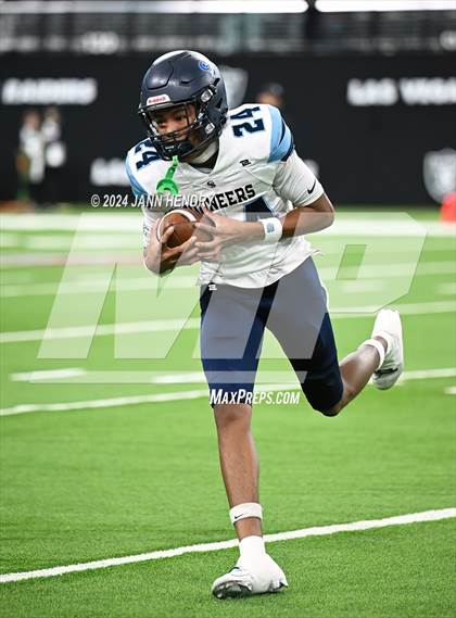 Thumbnail 2 in Canyon Springs vs Mojave (NIAA 4A Final) photogallery.