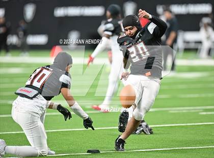 Thumbnail 1 in Canyon Springs vs Mojave (NIAA 4A Final) photogallery.