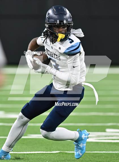 Thumbnail 2 in Canyon Springs vs Mojave (NIAA 4A Final) photogallery.