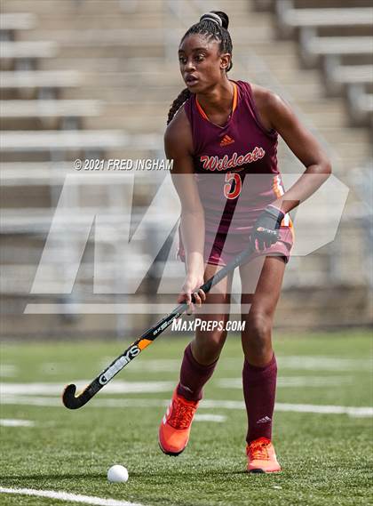 Thumbnail 2 in Westfield vs Mountain View (Bulldog Invitational) photogallery.