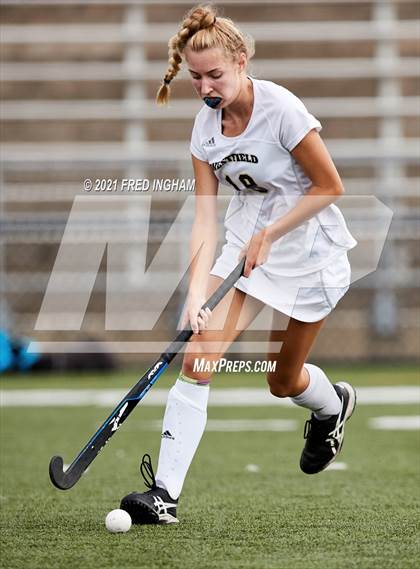 Thumbnail 2 in Westfield vs Mountain View (Bulldog Invitational) photogallery.