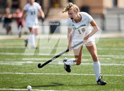 Thumbnail 2 in Westfield vs Mountain View (Bulldog Invitational) photogallery.