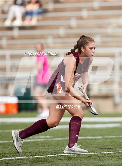 Thumbnail 2 in Westfield vs Mountain View (Bulldog Invitational) photogallery.