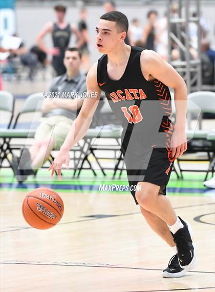 Thumbnail 1 in Campo Verde vs. Arcata - Section 7 Basketball Tournament photogallery.