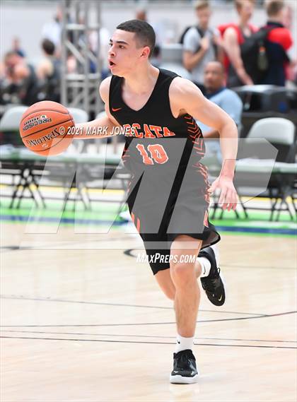 Thumbnail 2 in Campo Verde vs. Arcata - Section 7 Basketball Tournament photogallery.