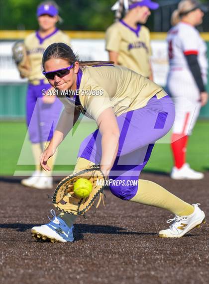 Thumbnail 2 in Marshall @ Hallsville photogallery.