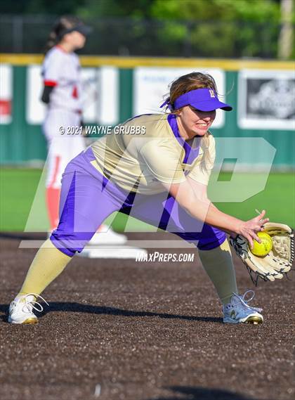 Thumbnail 1 in Marshall @ Hallsville photogallery.