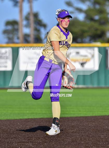 Thumbnail 3 in Marshall @ Hallsville photogallery.