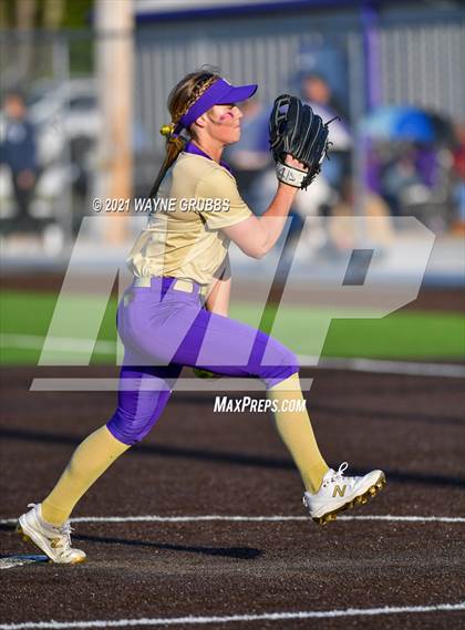 Thumbnail 1 in Marshall @ Hallsville photogallery.