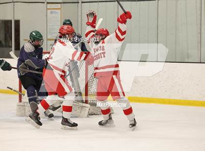 Thumbnail 2 in Regis Jesuit vs. Standley Lake (CHSAA 5A Quarterfinal) photogallery.