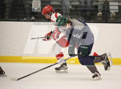 Thumbnail 3 in Regis Jesuit vs. Standley Lake (CHSAA 5A Quarterfinal) photogallery.