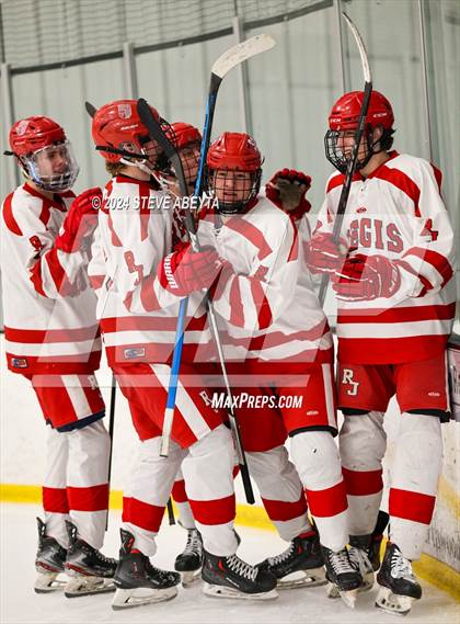 Thumbnail 3 in Regis Jesuit vs. Standley Lake (CHSAA 5A Quarterfinal) photogallery.