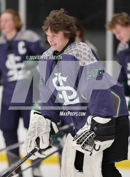Thumbnail 1 in Regis Jesuit vs. Standley Lake (CHSAA 5A Quarterfinal) photogallery.